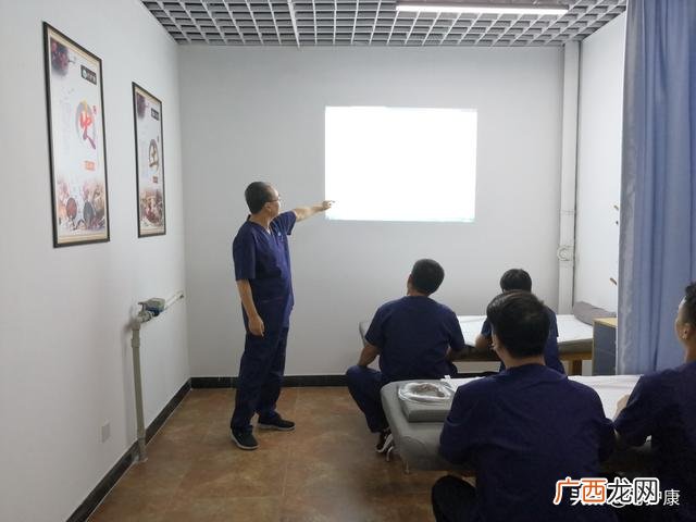 中医推拿按摩养生馆加盟,中医推拿养生馆加盟店