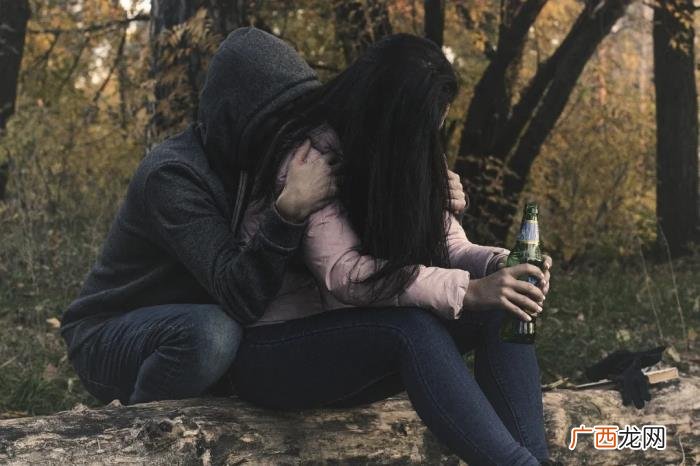 为什么女人接受不了男人出轨 为什么释怀不了老公精神出轨