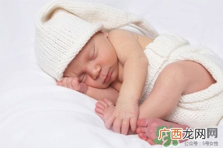 冬天宝宝吃什么水果好？冬天宝宝适合吃什么水果？