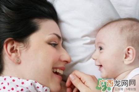 冬天宝宝手脚冰凉是怎么回事？冬天宝宝手脚冰凉怎么办？