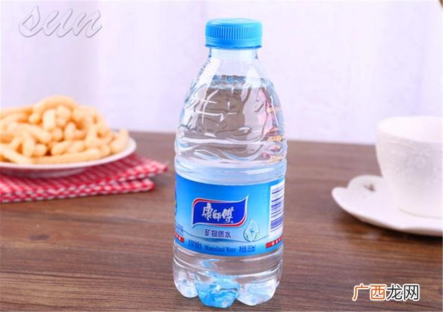 怡宝24瓶批发价 怡宝矿泉水批发多少钱一瓶