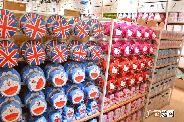 有人开十元店亏了嘛 乡镇开十元精品店利润高吗