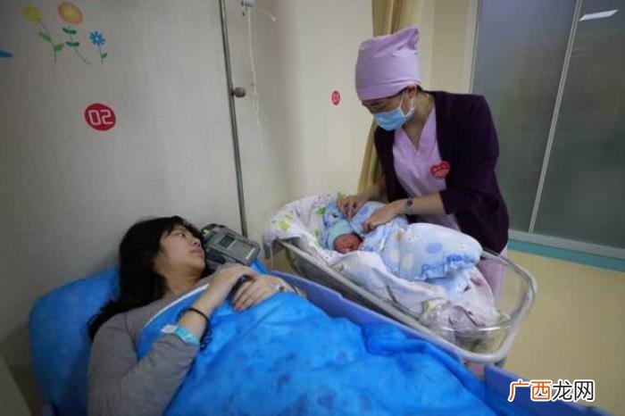 新生儿宝宝不吃母乳 初生婴儿不吃奶