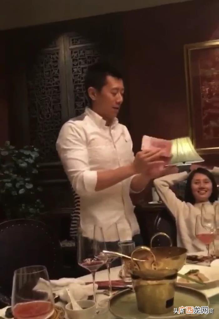 袁泉夏雨新年秀恩爱 夏雨袁泉结婚照