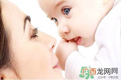 宝宝母乳喂养多久最好?母乳要喂多长时间最好