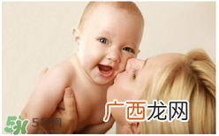 夏季宝宝长痱子怎么办？怎么预防宝宝长痱子？
