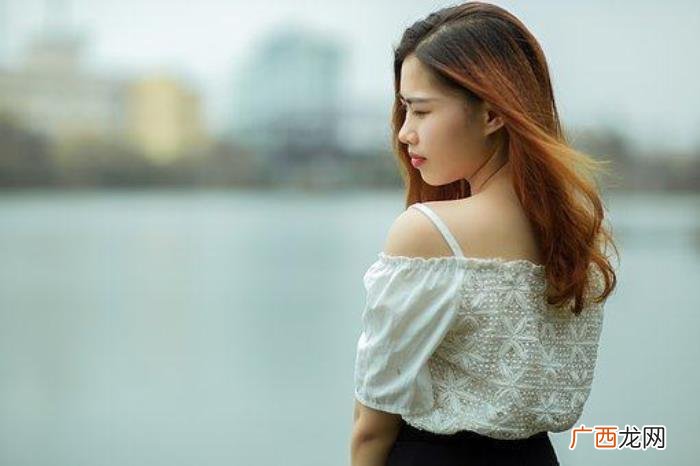 居然看见老公陪着闺蜜去做人流 男友陪我闺蜜堕胎