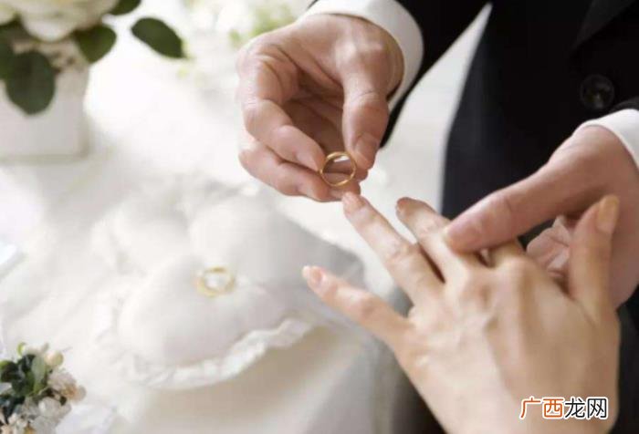 结婚纪念日发朋友圈说说 结婚周年幸福说说