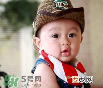 宝宝不爬直接走的危害宝宝不爬直接走好吗