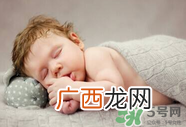 夏天婴儿穿什么？夏天婴儿穿什么合适？