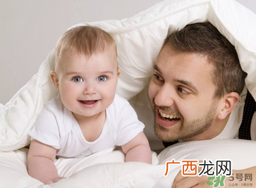 夏天婴儿穿什么？夏天婴儿穿什么合适？