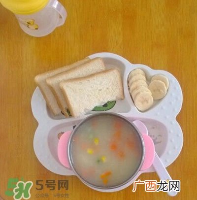 宝宝辅食食谱大全一岁以下宝宝食谱