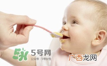 一岁后的宝宝如何喂养？宝宝喝牛奶好吗？