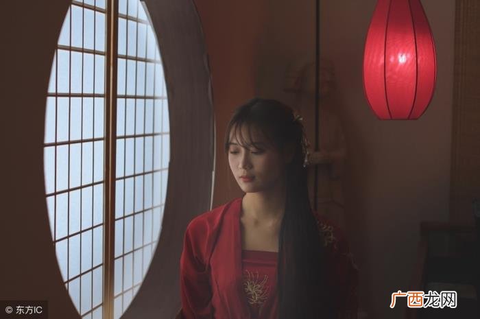 伤感古风爱情诗句摘抄 伤感爱情诗句