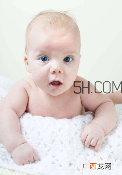 婴儿能吃火龙果吗？婴儿的营养膳食怎样搭配才正确？