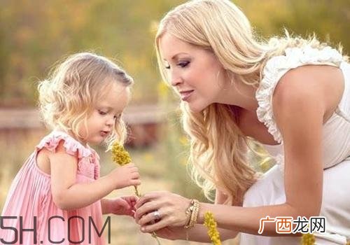 冬天空调开多少度比较适合婴儿?婴儿发烧可以开空调吗?