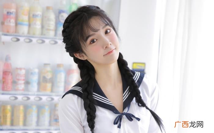 天蝎特别容易爱上水瓶，最吸引天蝎座的三大星座