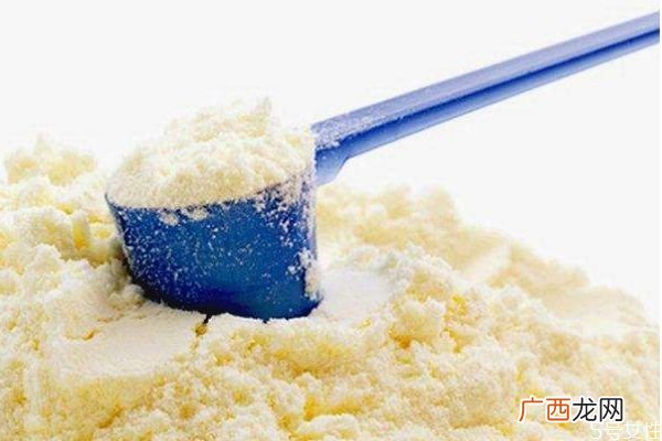 冲奶粉需要多热的水呢冲奶粉的注意有什么呢