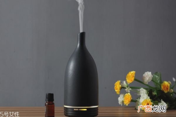新生儿能不能用加湿器婴儿空气加湿器的危害有哪些