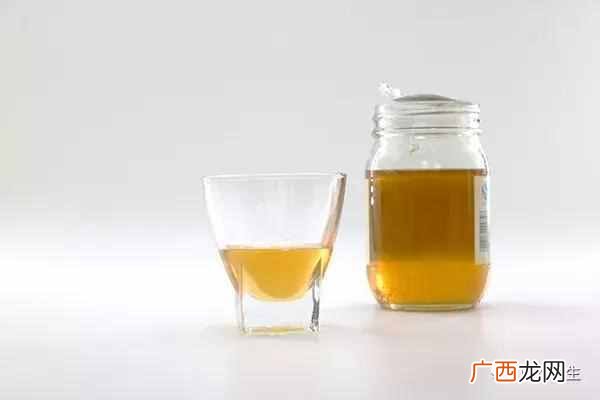 柠檬泡蜂蜜有什么功效与作用（浅析各种蜂蜜的