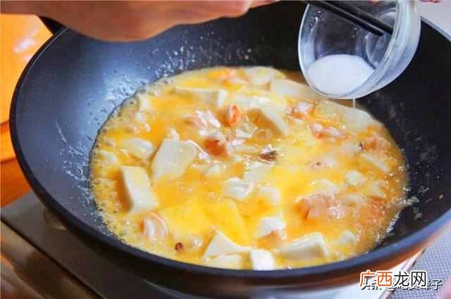 饭店用的生粉是什么粉（厨师长为你讲解生粉到
