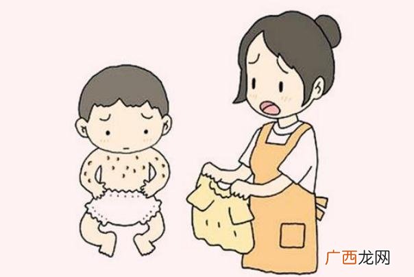 婴儿湿疹可以打预防针吗婴儿湿疹可以洗澡吗