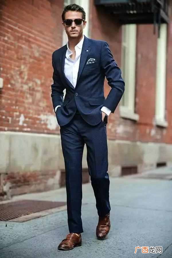 男士西装选什么颜色好看（西装6种色是品质男的