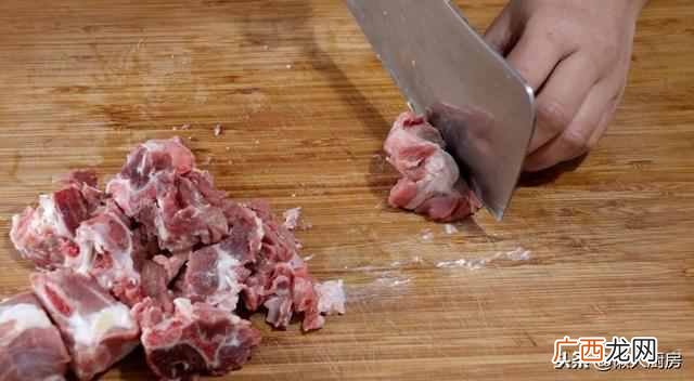 冬天羊肉最简单的做法 羊肉怎么做好吃