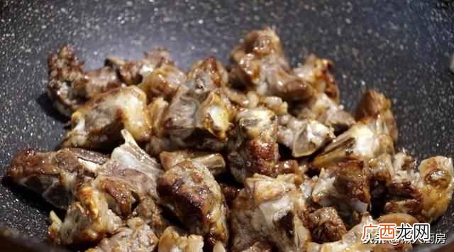 冬天羊肉最简单的做法 羊肉怎么做好吃