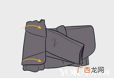 正装皱了水洗能变平吗 西服怎么洗不会皱