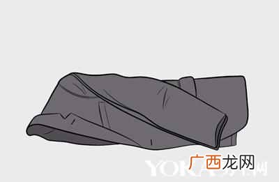 正装皱了水洗能变平吗 西服怎么洗不会皱