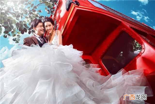 结婚纪念日怎么过才有意义（浪漫的结婚纪念日
