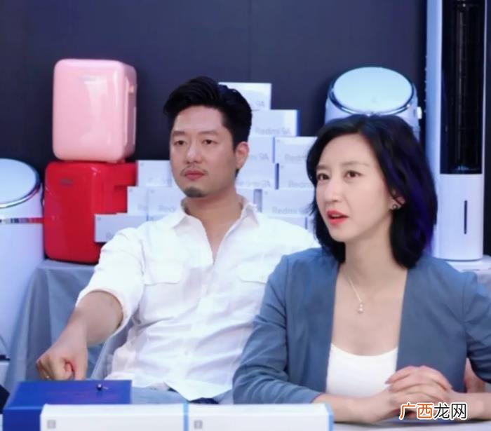 唐一菲吆喝99元项链 唐一菲和凌潇肃