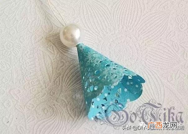 在家里各种地方做,家庭做手工