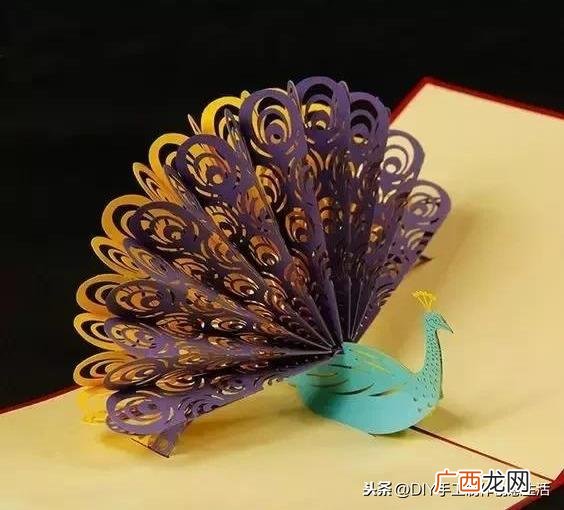 在家里各种地方做,家庭做手工