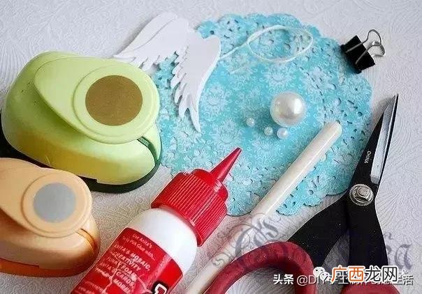 在家里各种地方做,家庭做手工