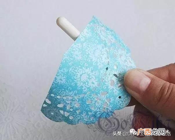 在家里各种地方做,家庭做手工