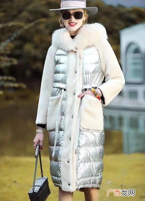 2019女款羽绒服流行什么颜色和款式