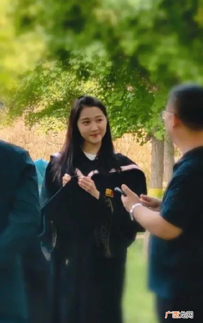王俊凯是在哪所大学毕业的，王俊凯大学毕业照来了