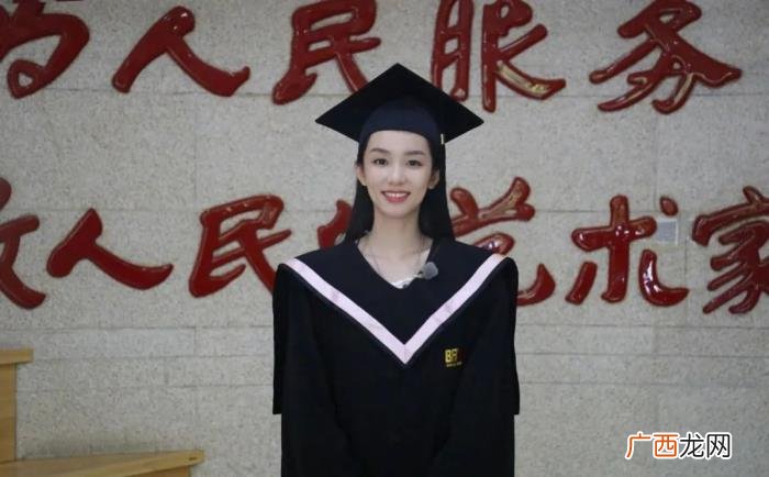 王俊凯是在哪所大学毕业的，王俊凯大学毕业照来了