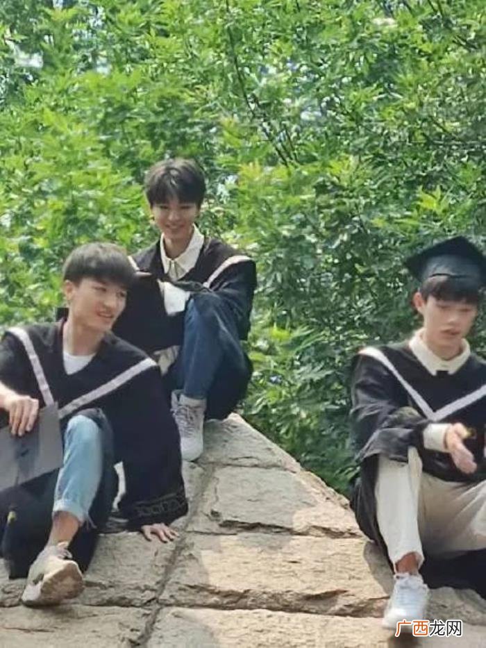 王俊凯是在哪所大学毕业的，王俊凯大学毕业照来了