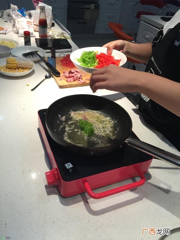 百吉福芝士片能做披萨吗?百吉福芝士片能做焗饭吗?