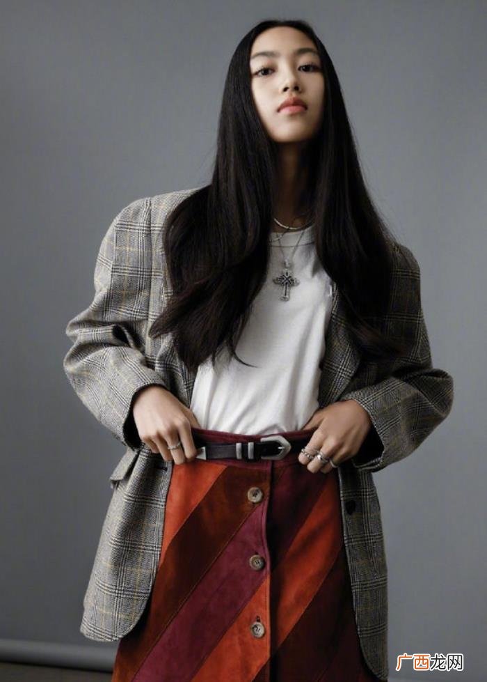 任达华女儿出道,任达华女儿这腿能单独出道了