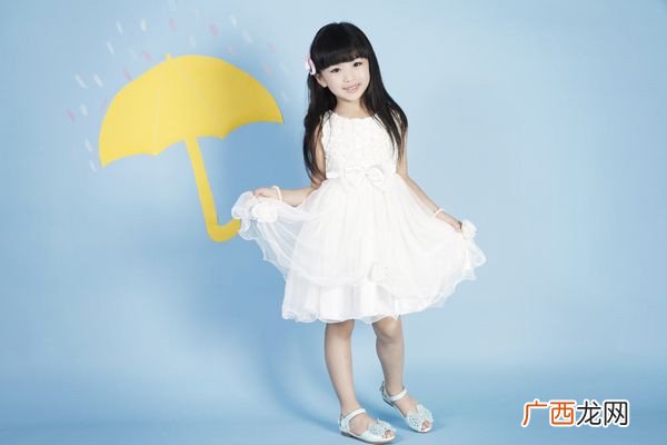 秋季女童穿搭 怎样搭配好看