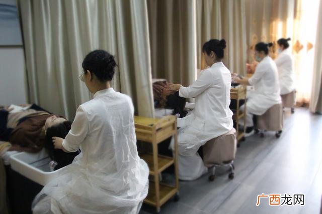 一个养发馆一年的利润 头疗馆挣钱吗