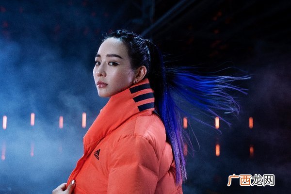 adidas新季羽绒服 解锁冬季正燃状态