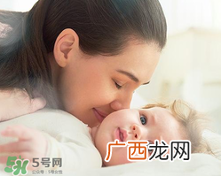 夏天宝宝出生该准备什么？夏季待产包的特点