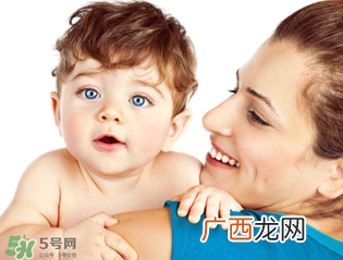 婴儿理发注意事项有哪些？婴儿多久理一次发？