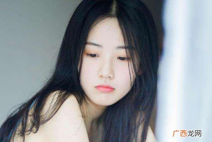 双子男喜欢女生长相，永远都喜欢漂亮女生的星座男