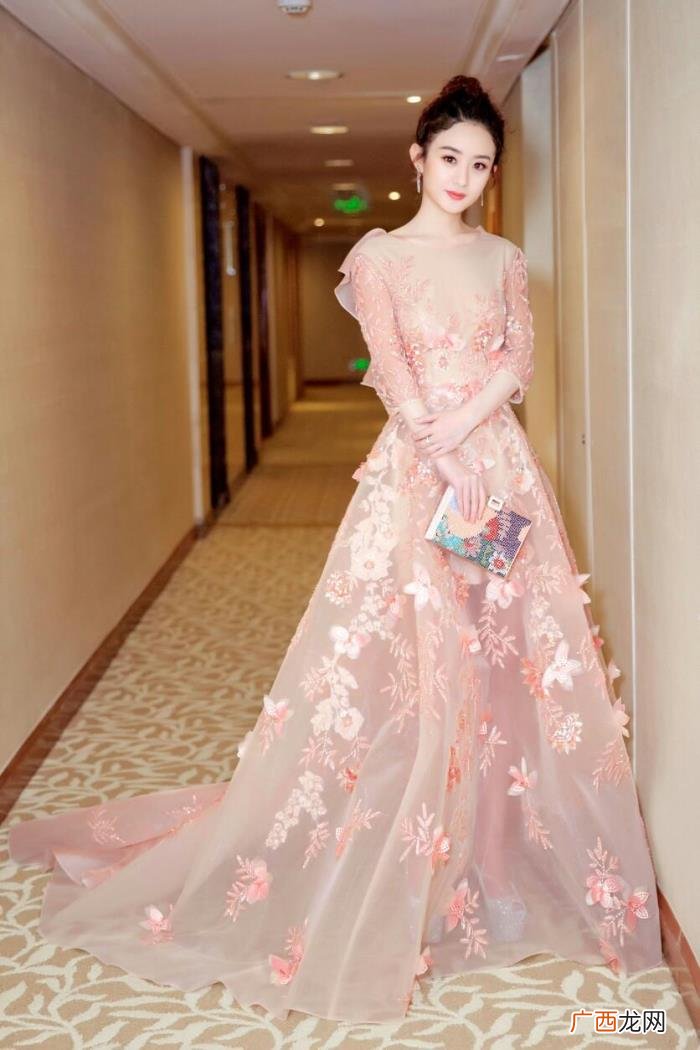 赵丽颖礼服裙高清图片，赵丽颖有哪些惊艳全场的礼服照